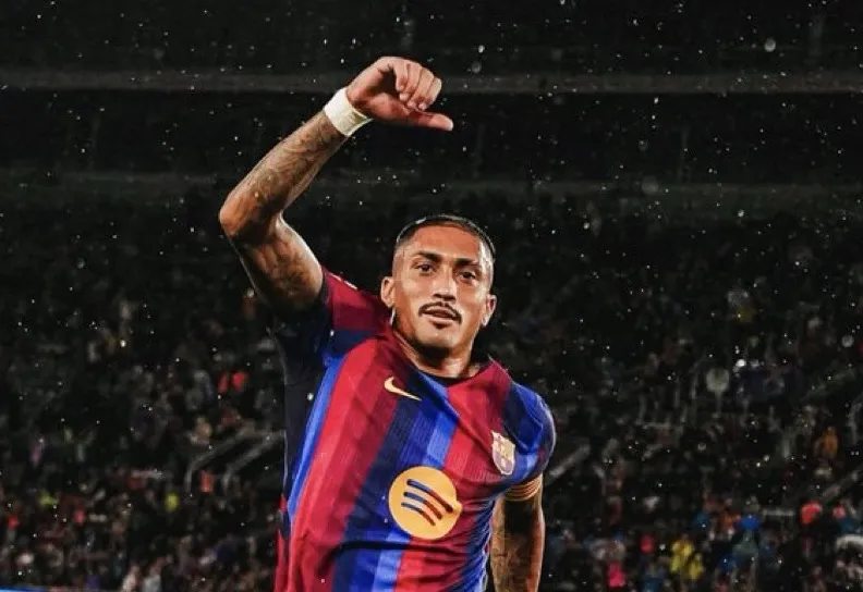 Barcelona agree new deal with Raphinha until 2030