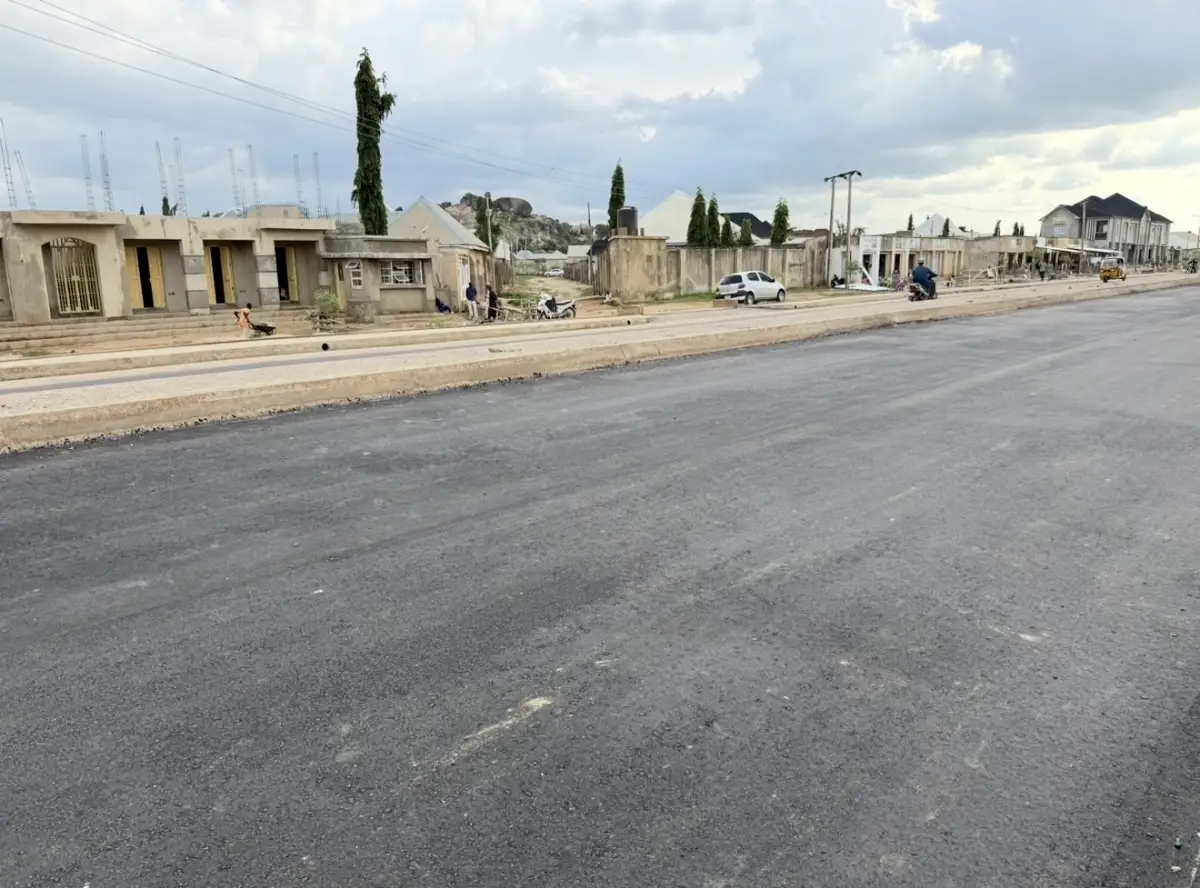 Who monitors Bauchi State road projects?